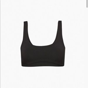 The Group by Babaton Soft Contour Bra Top